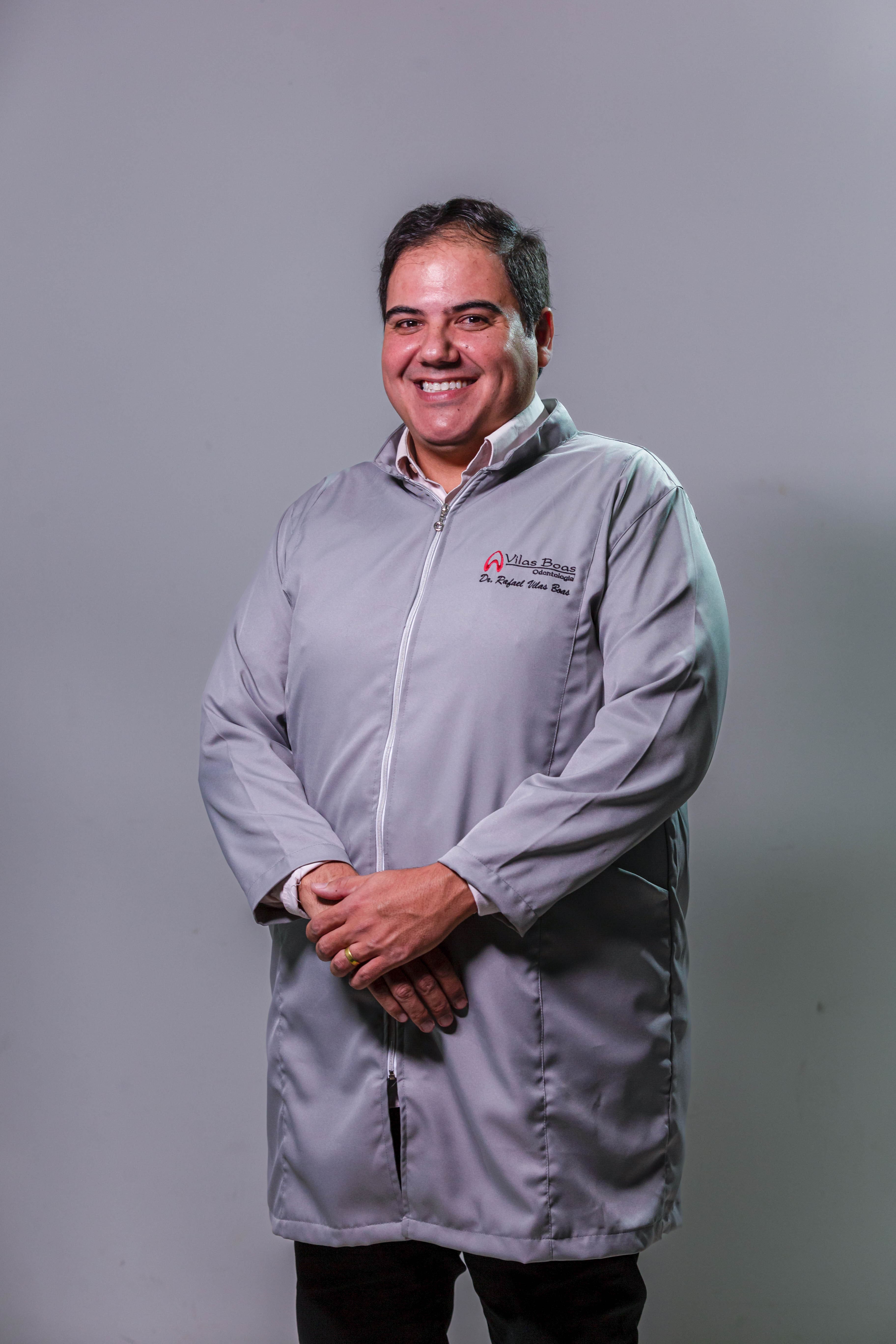 Dr. Rafael Vilas Boas